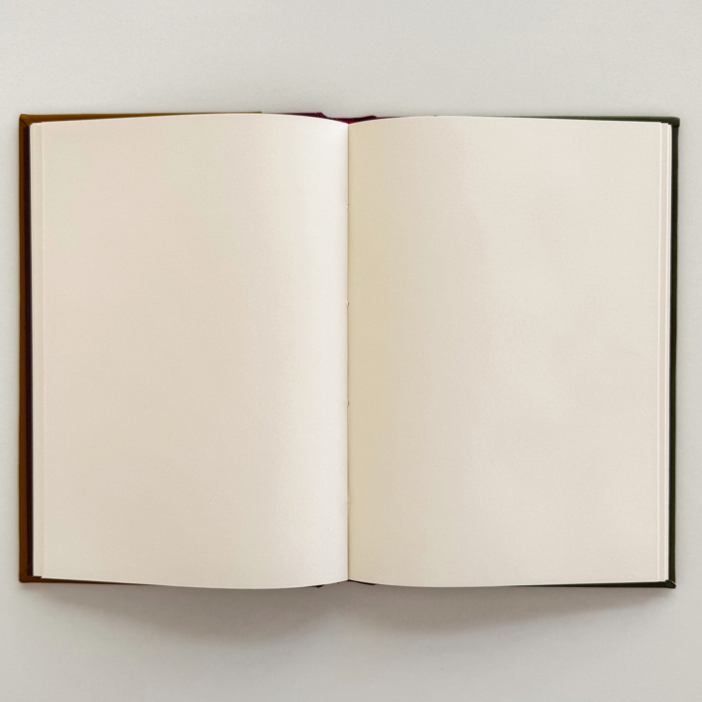 Handmade Leather Notebook TRIO 28 | 16,5 x 24 cm