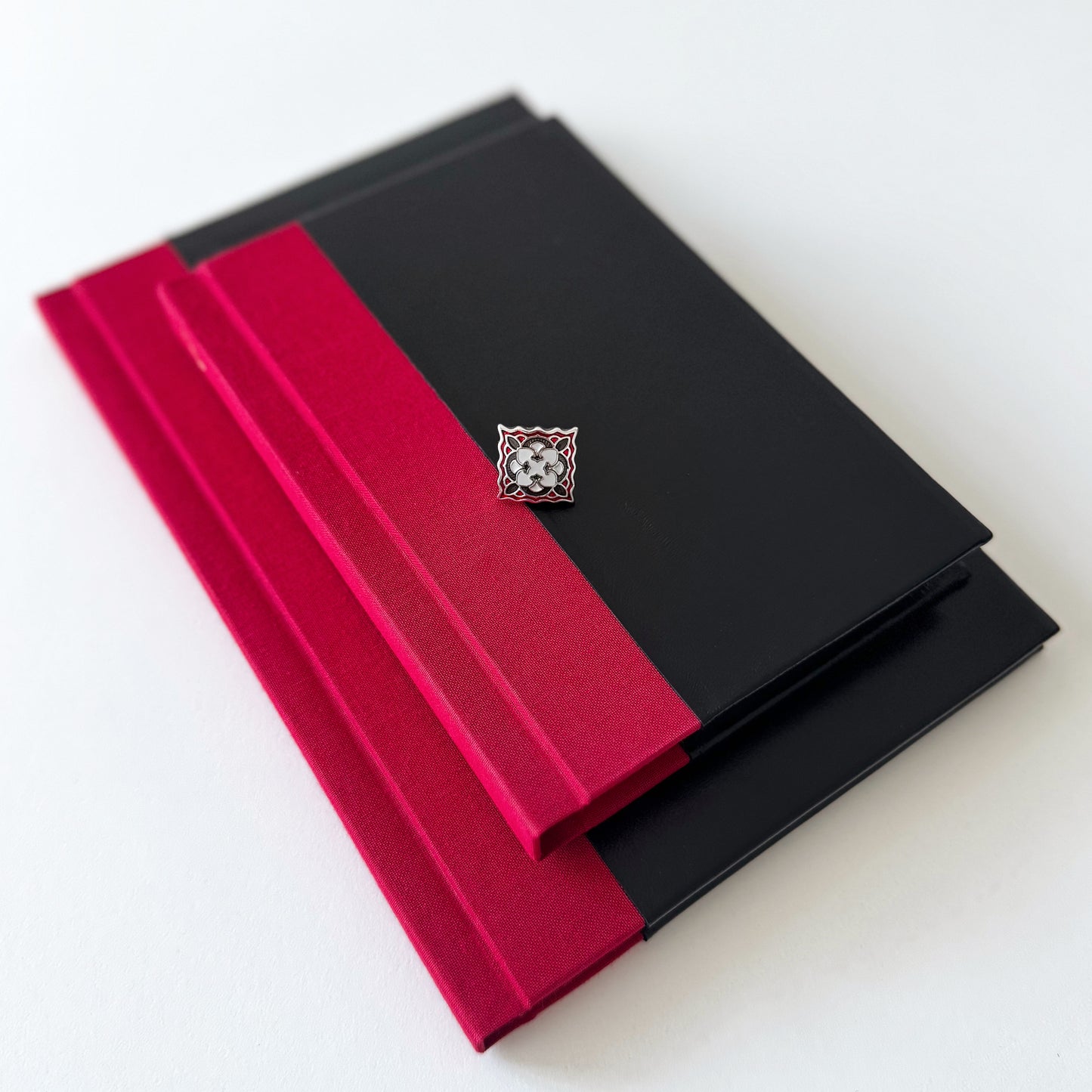 Handmade Leather Notebook ORNAMENTA 31 | 16,5 x 24 cm