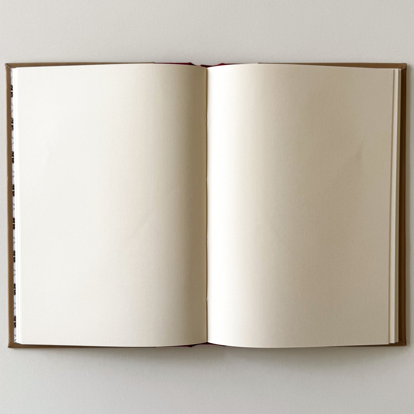 Handmade Leather Notebook ORNAMENTA 30 | 16,5 x 24 cm