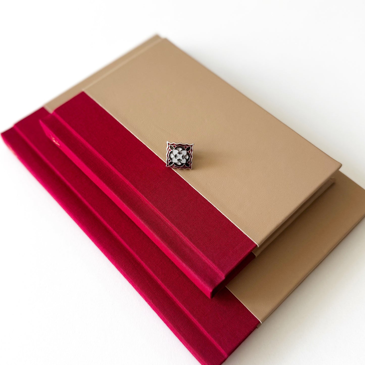 Handmade Leather Notebook ORNAMENTA 30 | 16,5 x 24 cm