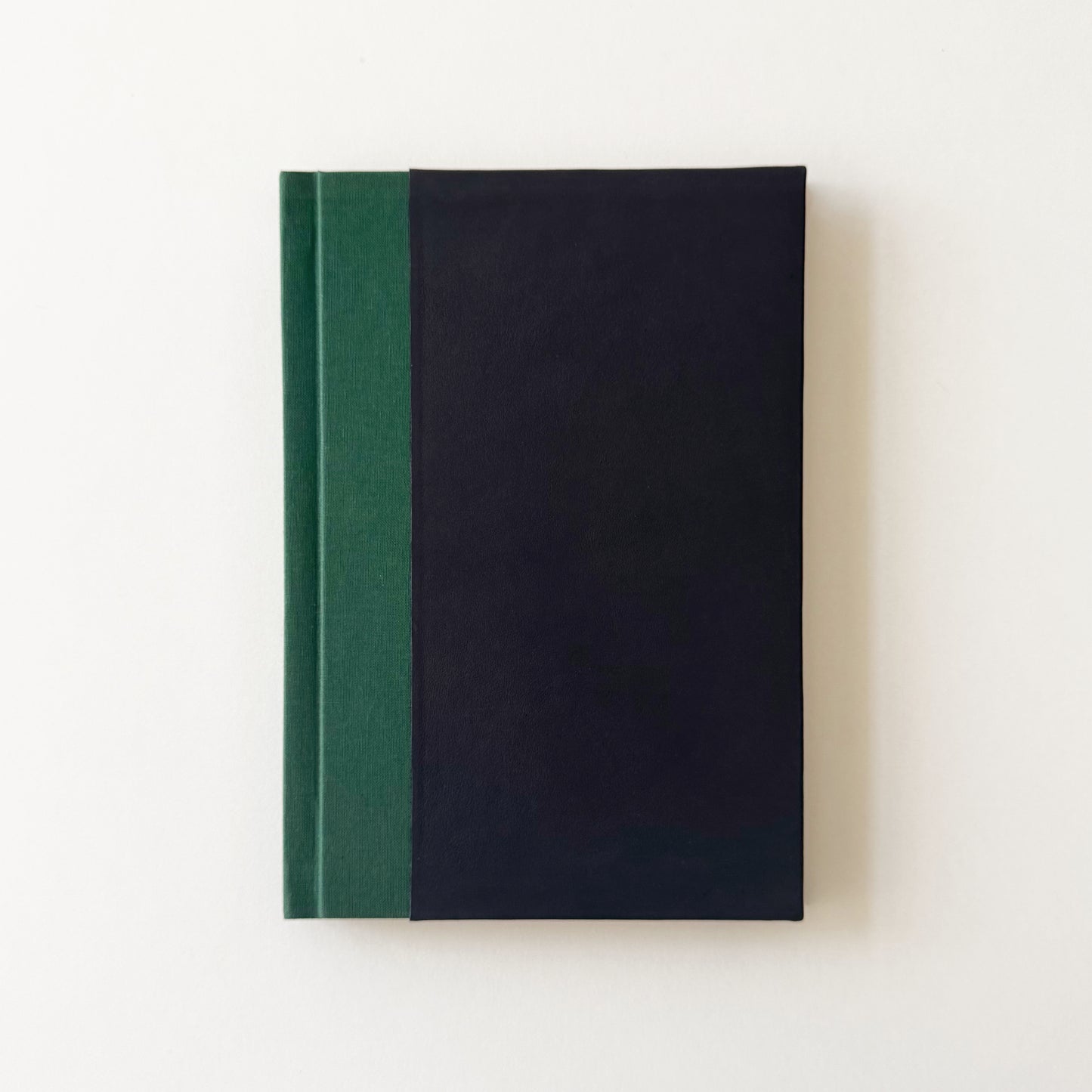 Handmade Leather Notebook ORNAMENTA 35 | 16,5 x 24 cm