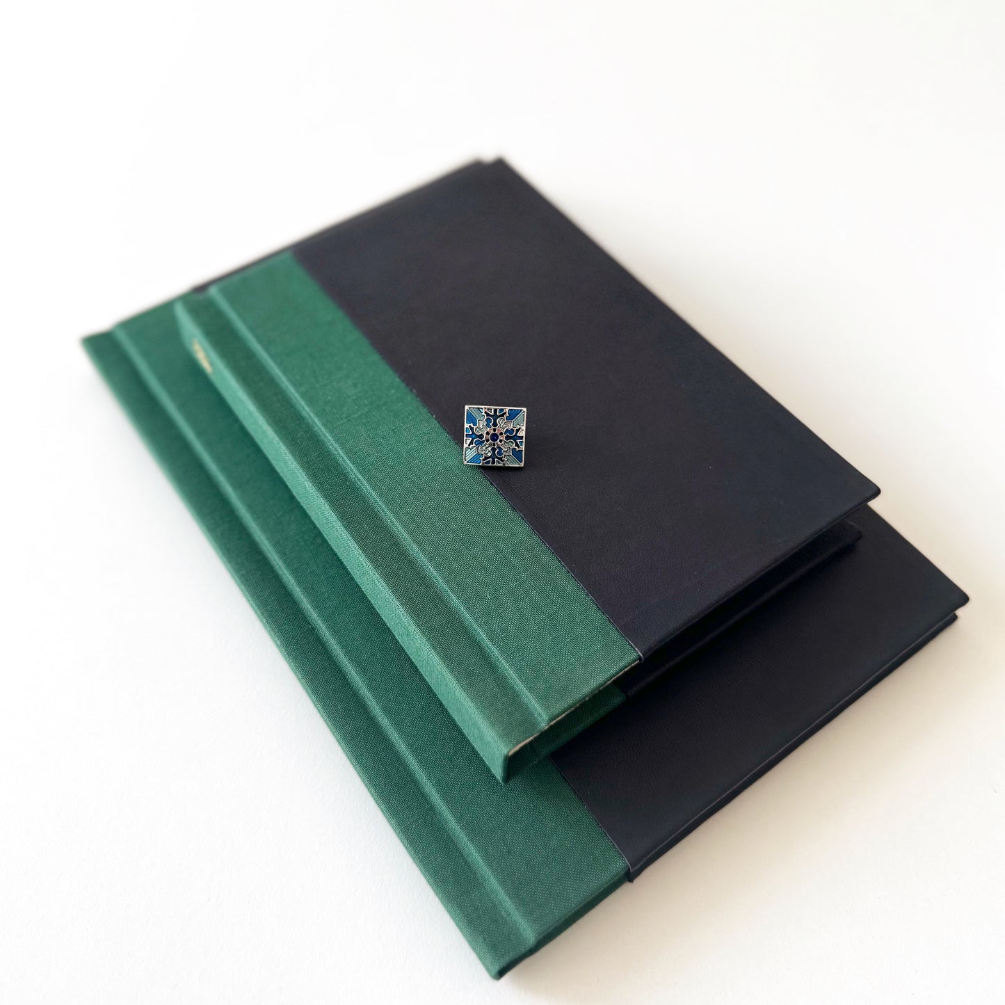 Handmade Leather Notebook ORNAMENTA 35 | 16,5 x 24 cm