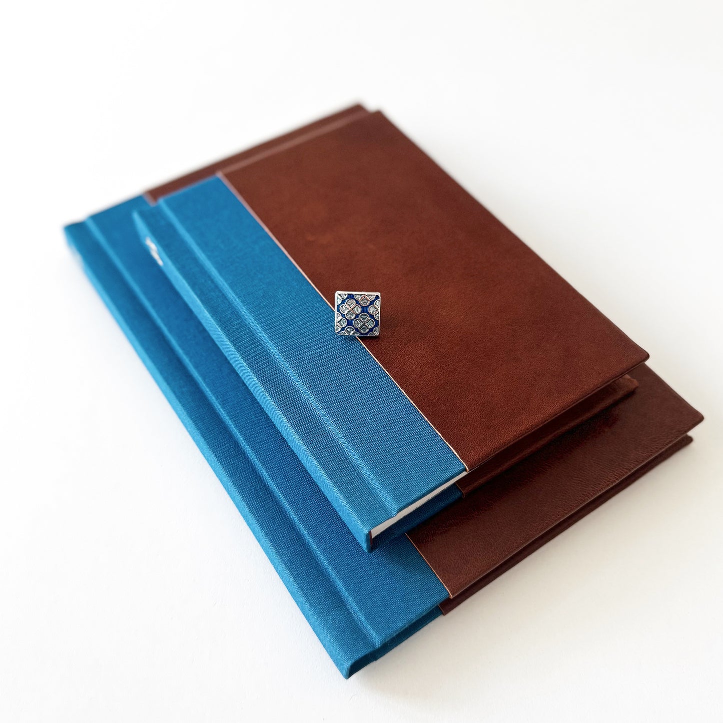 Handmade Leather Notebook ORNAMENTA 36 | 16,5 x 24 cm