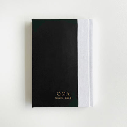 Handmade Leather Notebook No. 12 | 16,5 x 24 cm