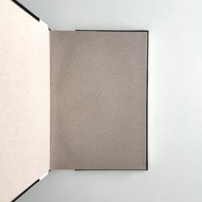 Handmade Leather Notebook No. 12 | 16,5 x 24 cm