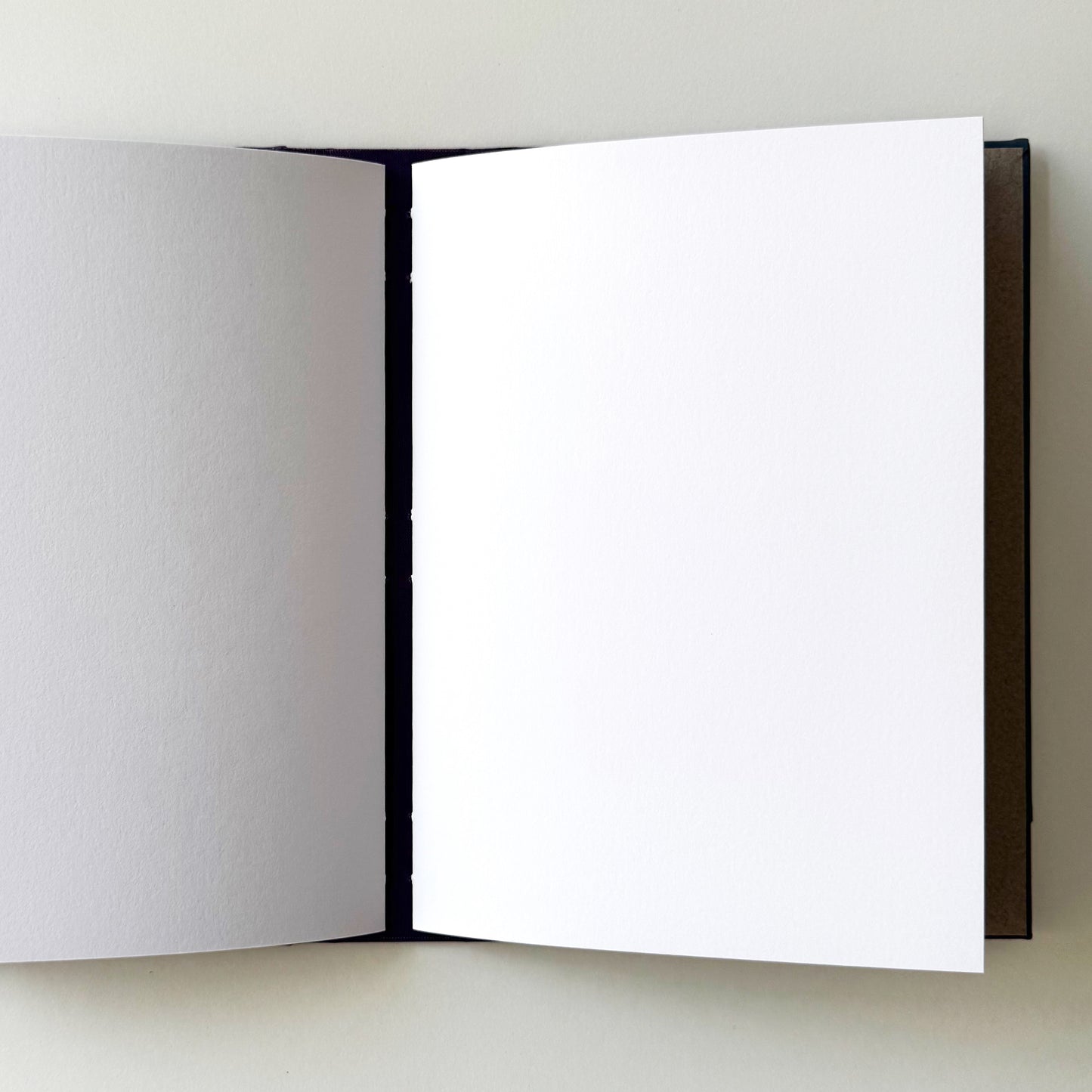 Handmade Leather Photo Album BLUEBERRY| 18 x 25 cm