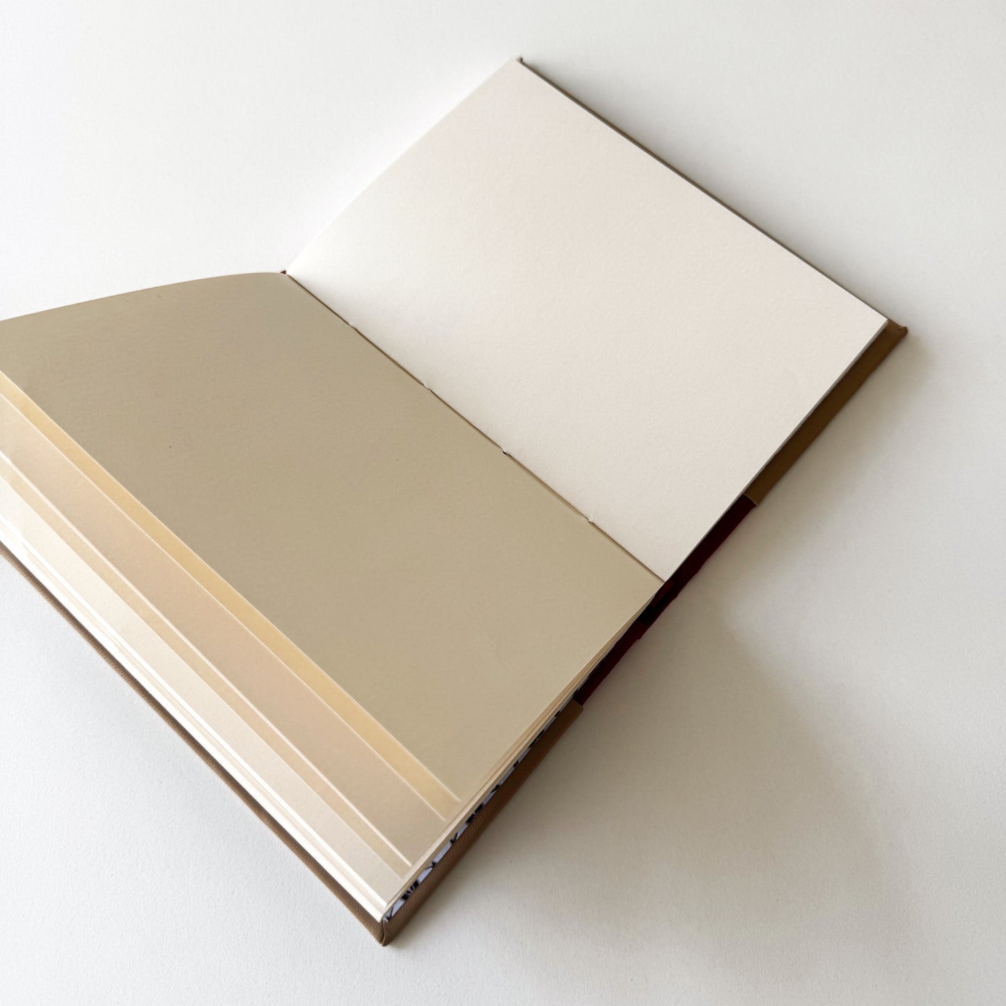 Handmade Leather Notebook ORNAMENTA 30 | 12,5 x 18 cm