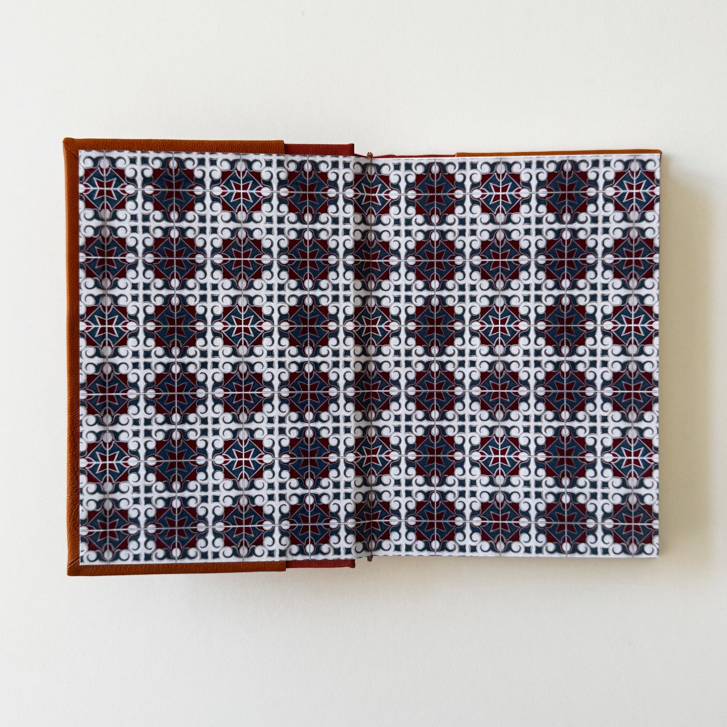 Handmade Leather Notebook ORNAMENTA 33 | 12,5 x 18 cm