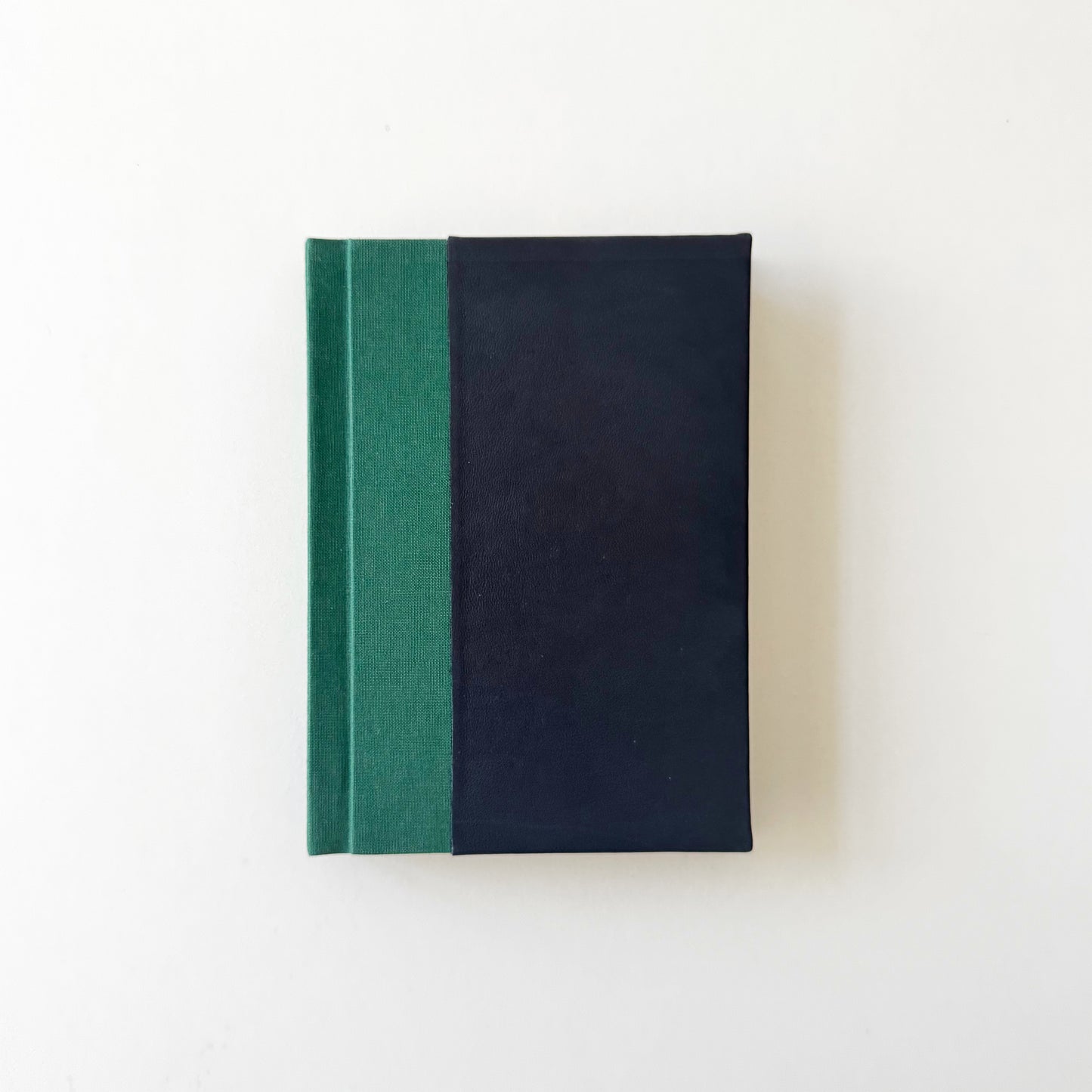 Handmade Leather Notebook ORNAMENTA 35 | 12,5 x 18 cm