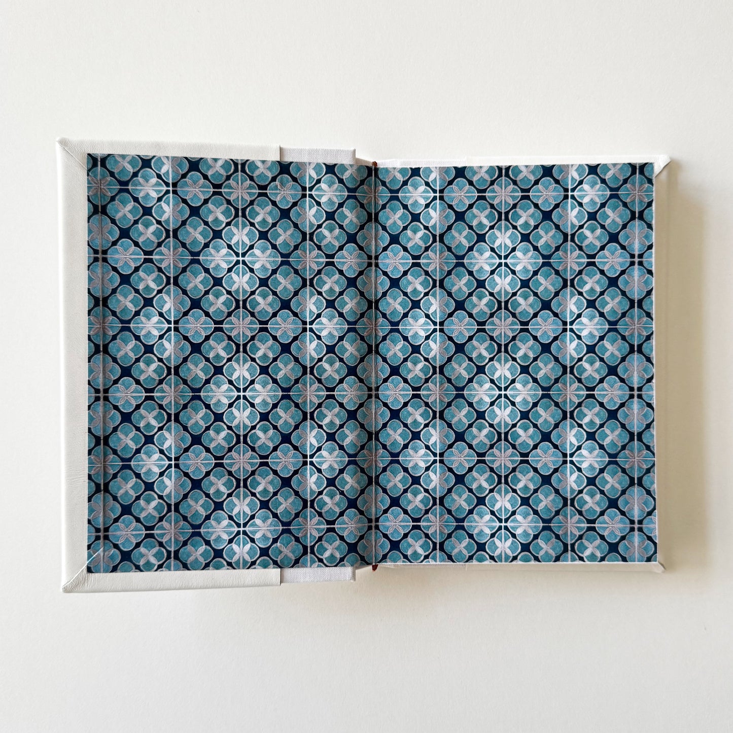 Handmade Leather Notebook ORNAMENTA 37 | 12,5 x 18 cm