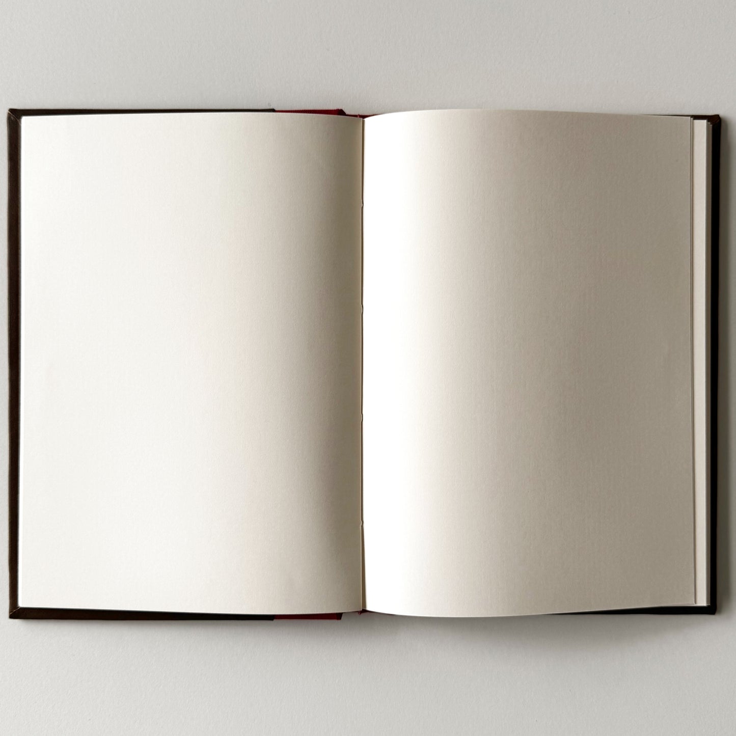 Handmade Leather Notebook No. 40 | 16,5 x 24 cm