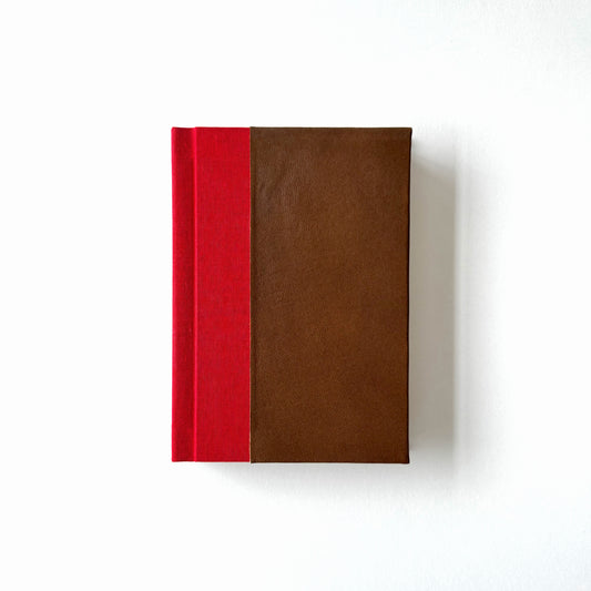 Handmade Leather Notebook No. 40 | 12,5 x 18 cm