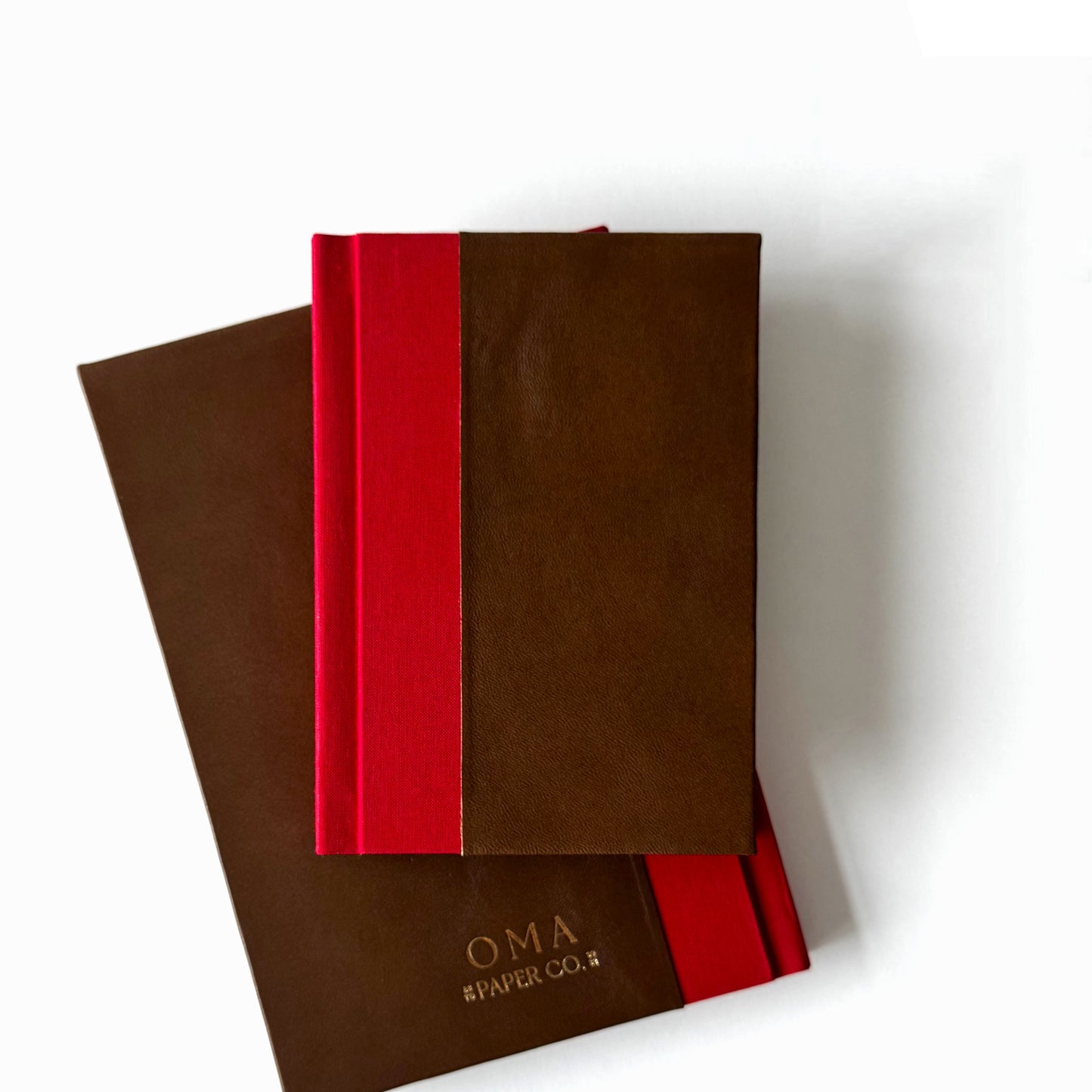 Handmade Leather Notebook No. 40 | 12,5 x 18 cm