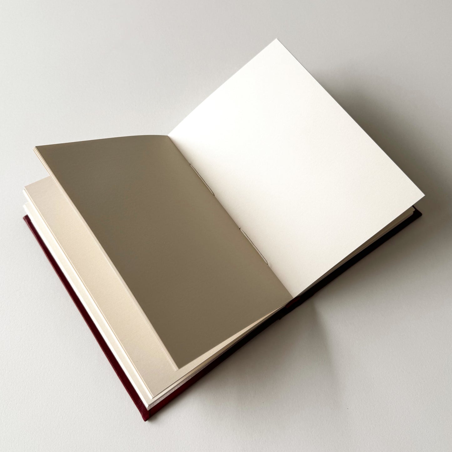 Handmade Leather Notebook No. 41 | 12,5 x 18 cm