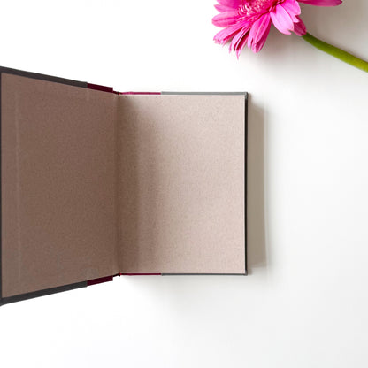 Handmade Leather Notebook LOVE 17 | 12,5 x 18 cm