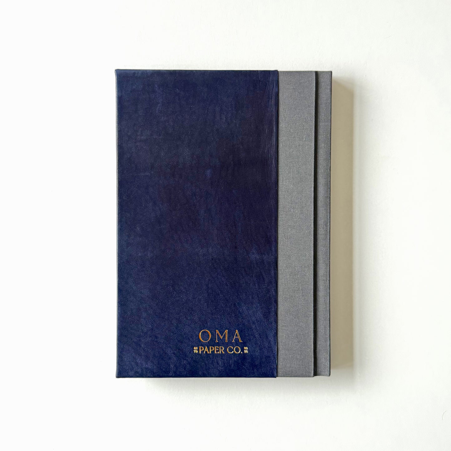 Handmade Leather Notebook No. 39 | 16,5 x 24 cm
