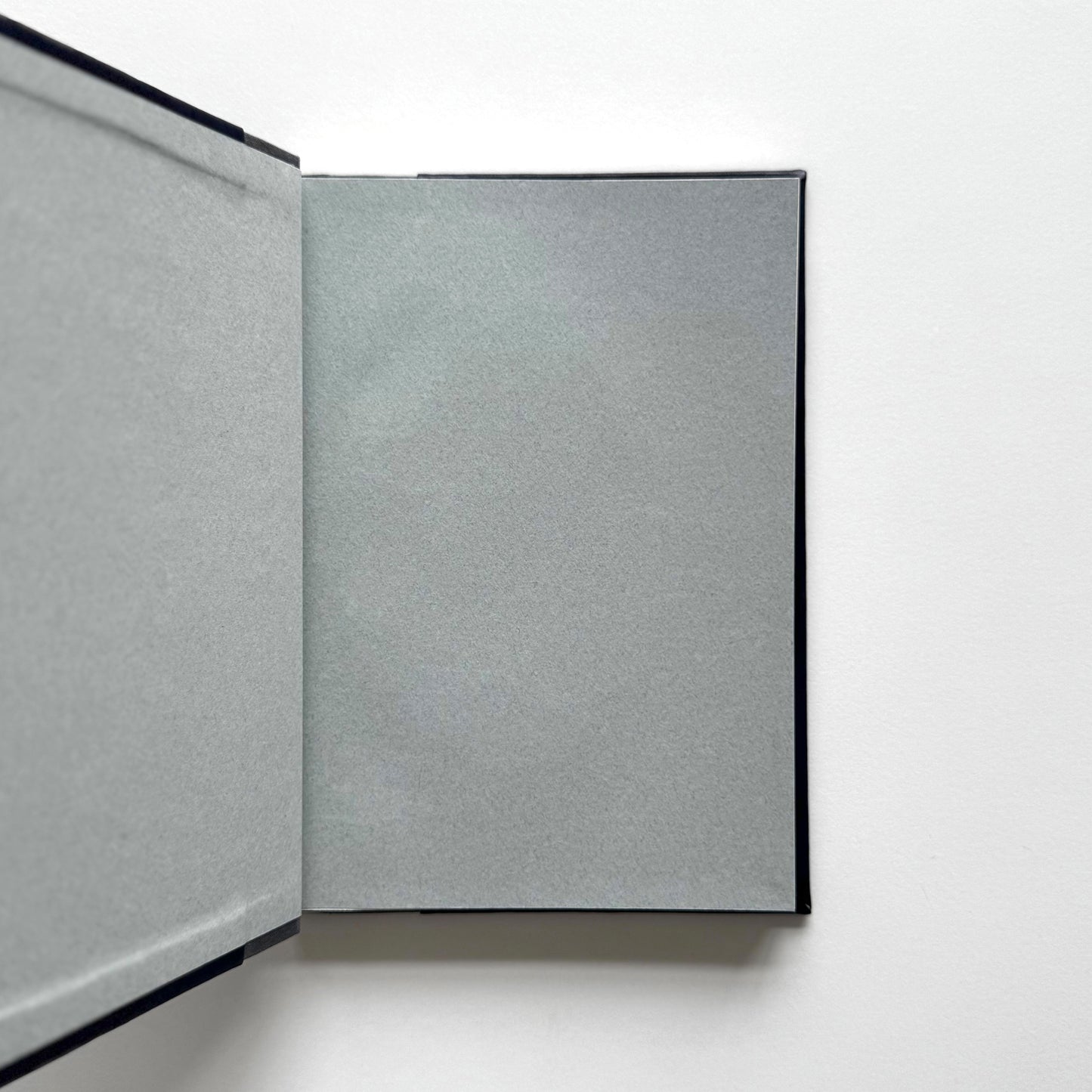 Handmade Leather Notebook No. 39 | 16,5 x 24 cm