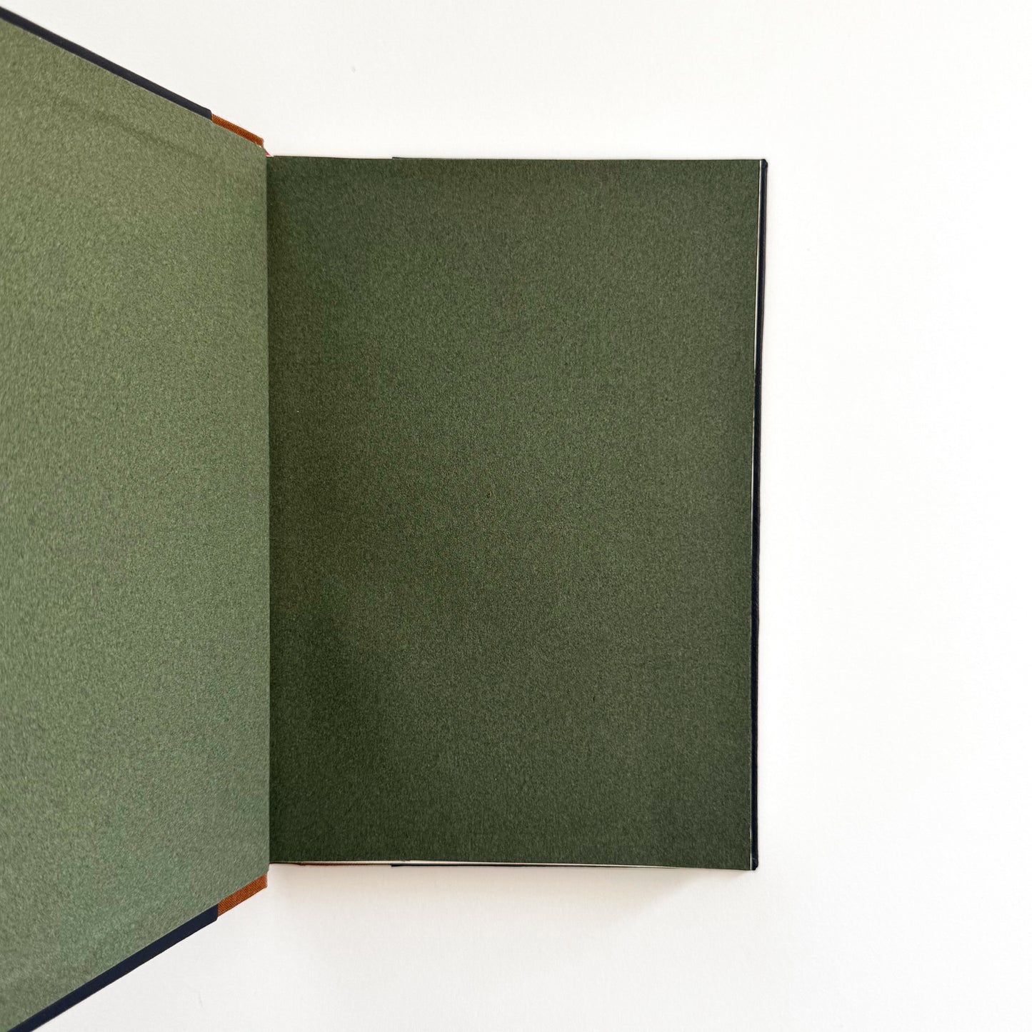 Handmade Leather Notebook No. 44 | 16,5 x 24 cm