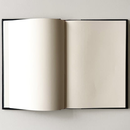 Handmade Leather Notebook No. 39 | 16,5 x 24 cm