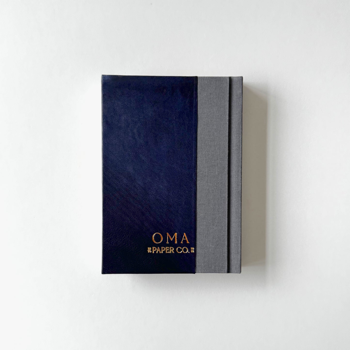 Handmade Leather Notebook No. 39 | 12,5 x 18 cm