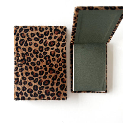 Handmade Leather Notebook No. 25T | 9 x 12,5 cm