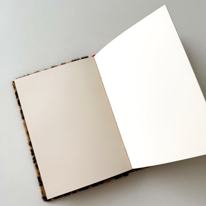 Handmade Leather Notebook No. 25 | 12,5 x 18 cm