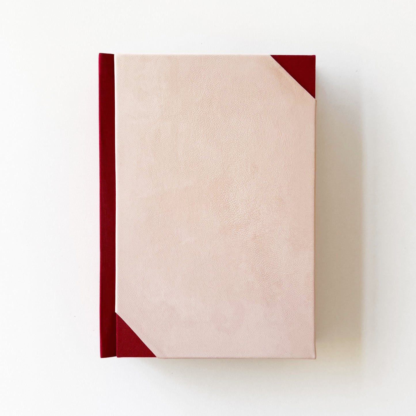 Handmade Leather Photo Album LYCHEE | 18 x 25 cm