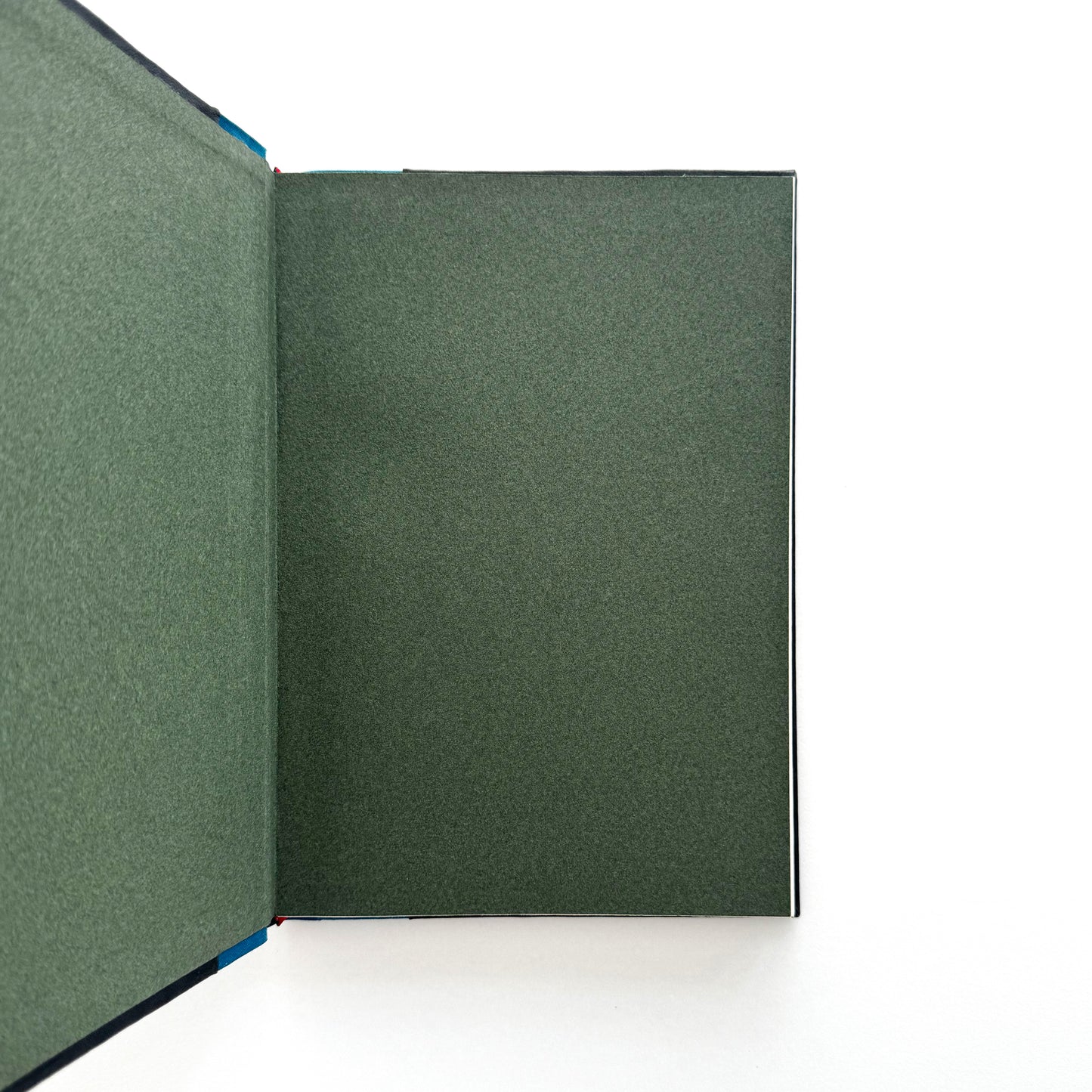 Handmade Leather Notebook No. 7 | 16,5 x 24 cm