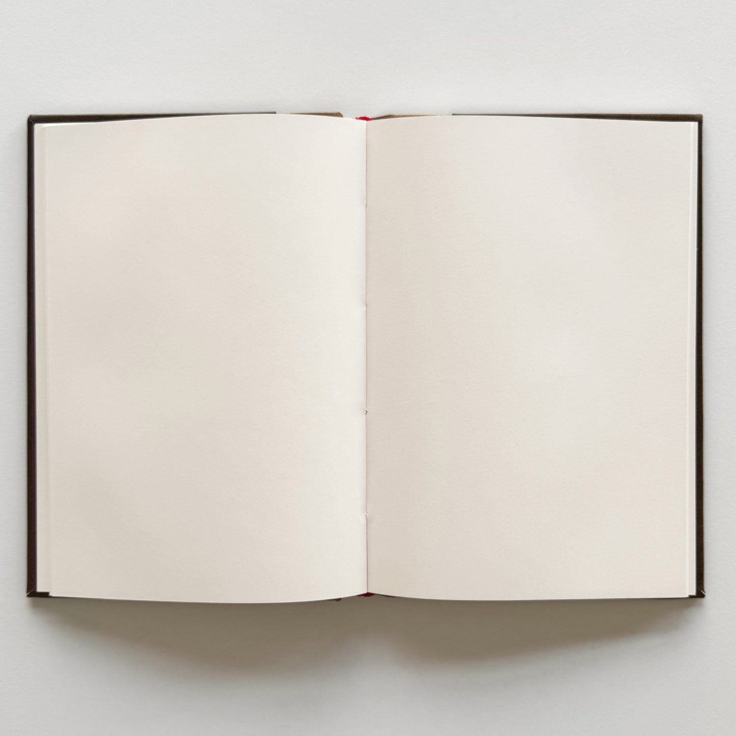 Handmade Leather Notebook No. 14 | 16,5 x 24 cm