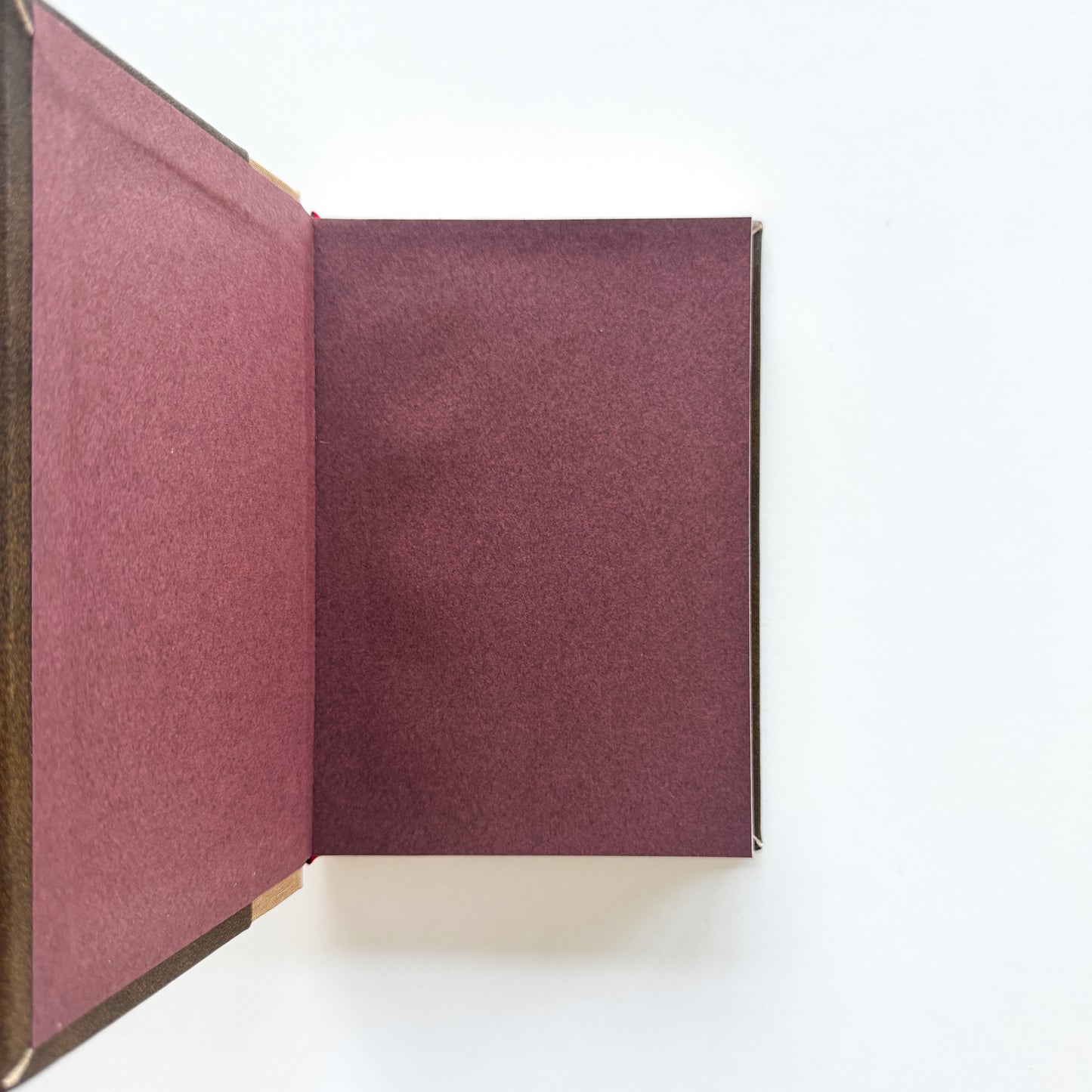 Handmade Leather Notebook No. 14 | 12,5 x 18 cm