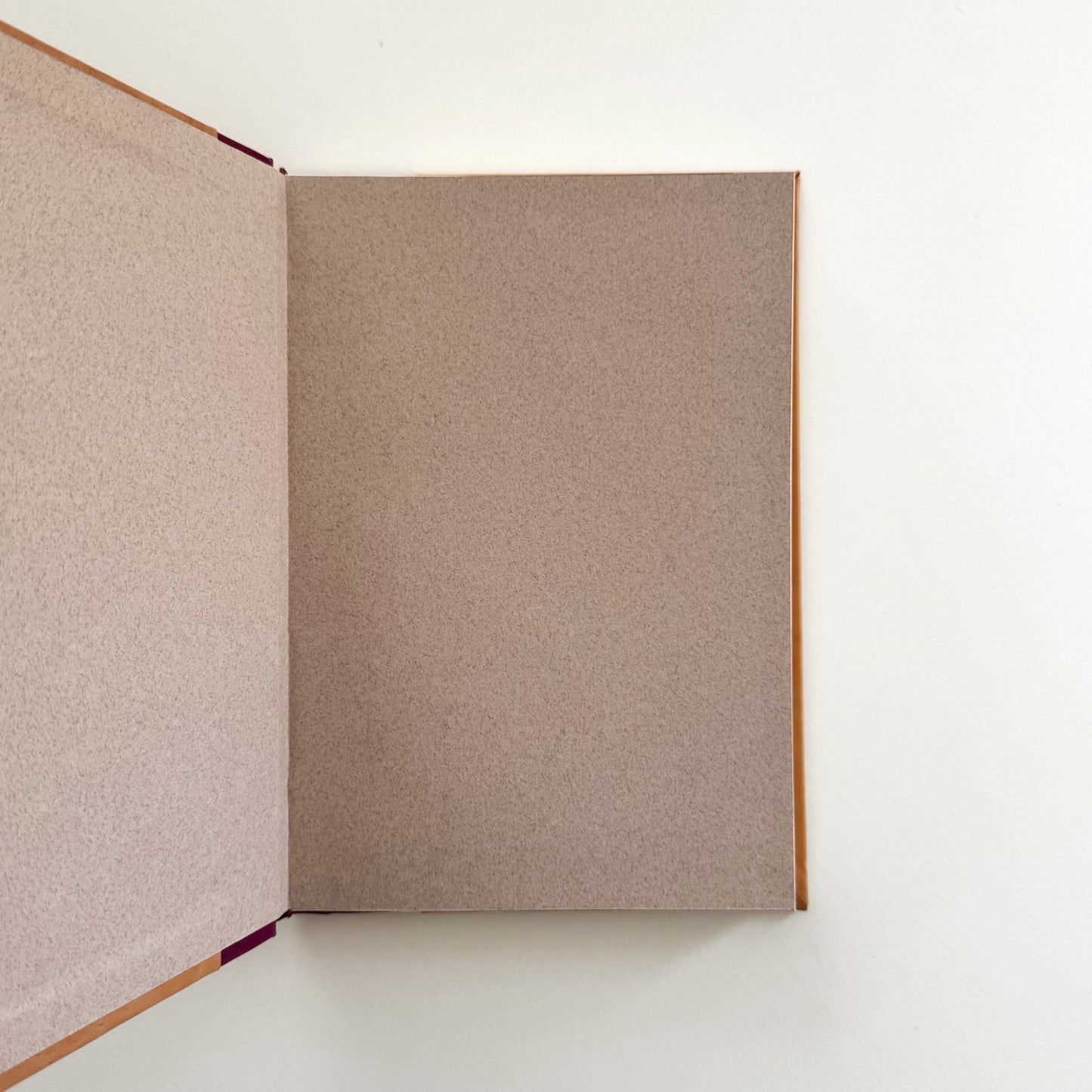 Handmade Leather Notebook No. 42 | 16,5 x 24 cm