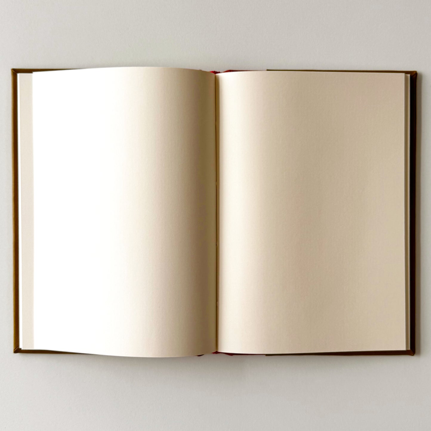 Handmade Leather Notebook No. 23 | 16,5 x 24 cm