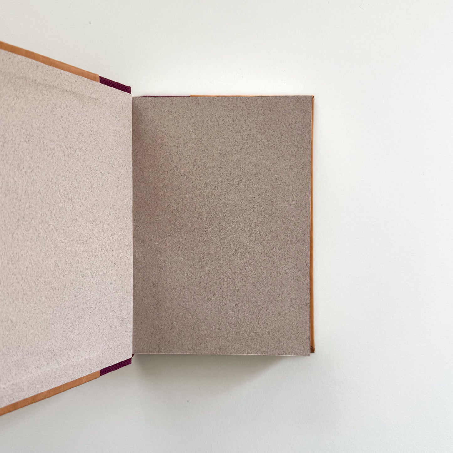 Handmade Leather Notebook No. 42 | 12,5 x 18 cm