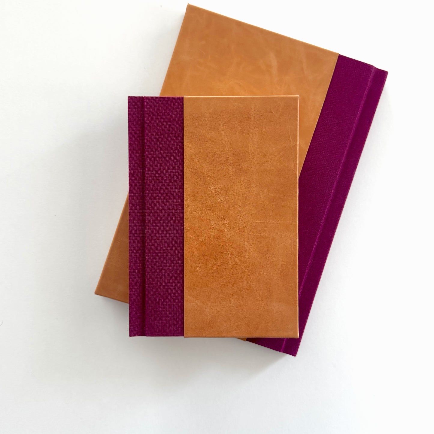 Handmade Leather Notebook No. 42 | 12,5 x 18 cm