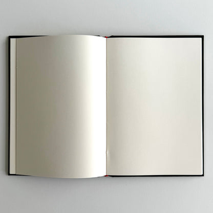 Handmade Leather Notebook No. 11 | 16,5 x 24 cm