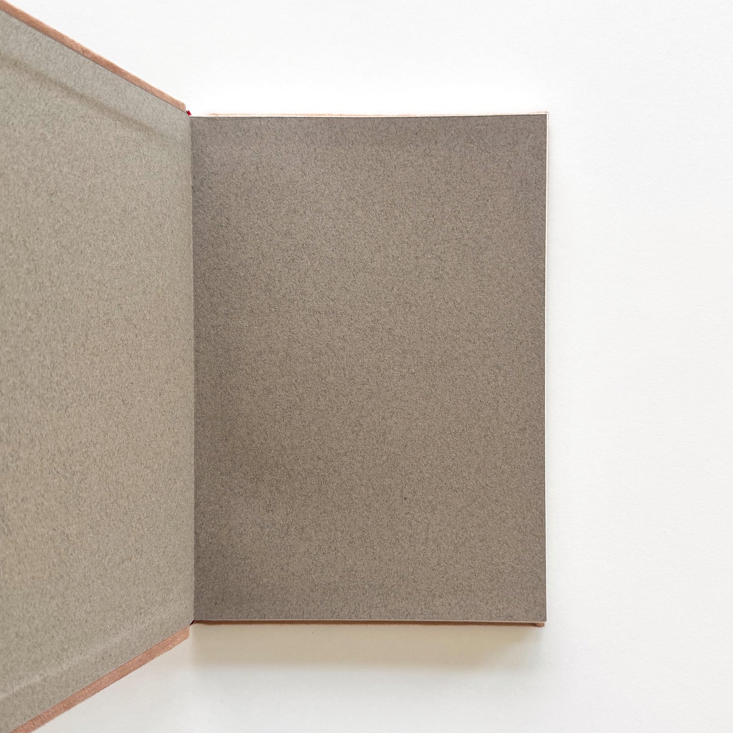 Handmade Leather Notebook No. 16 | 16,5 x 24 cm