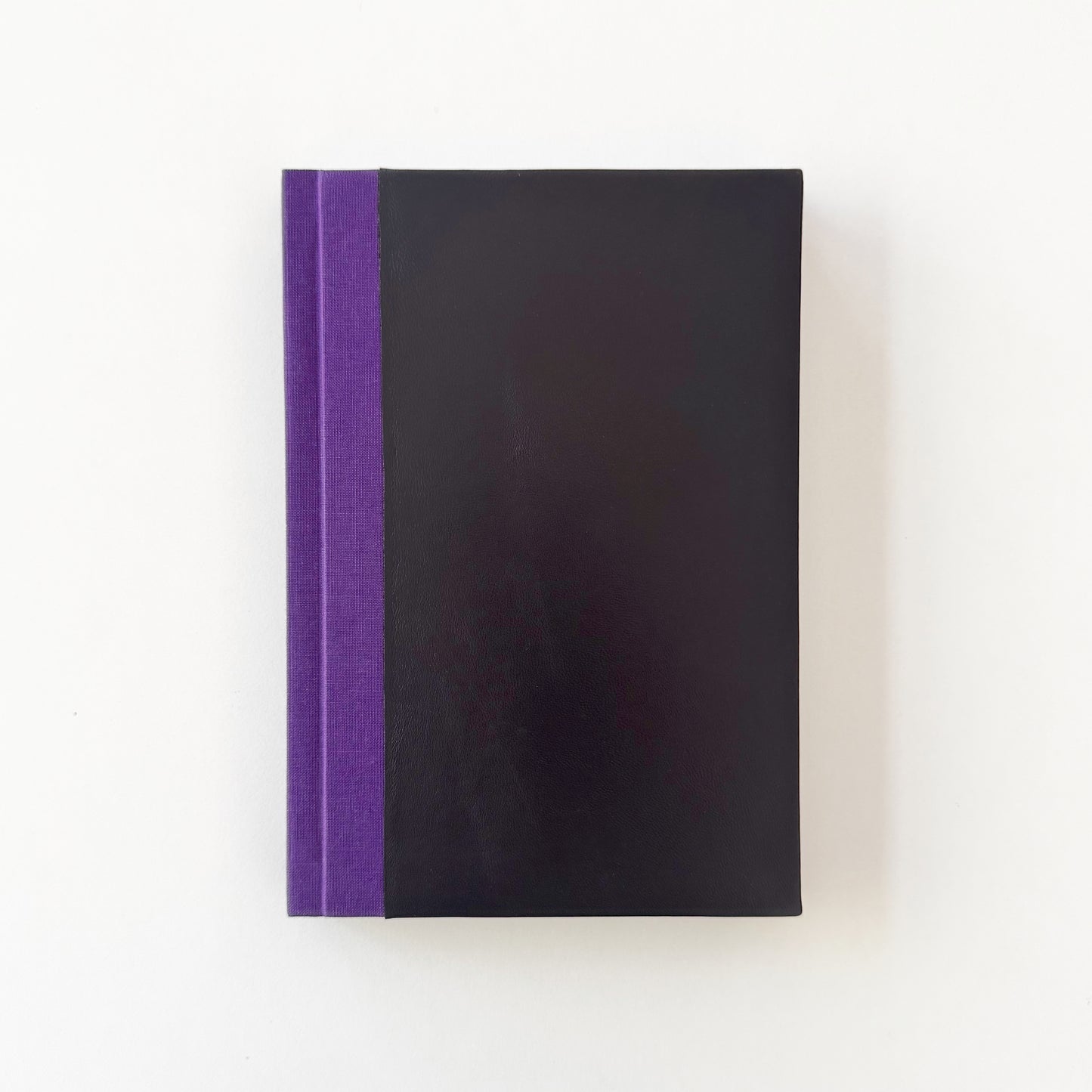 Handmade Sketchbook TYRIAN | 16,5 x 24 cm