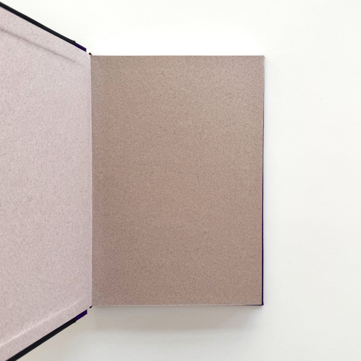 Handmade Sketchbook TYRIAN | 16,5 x 24 cm