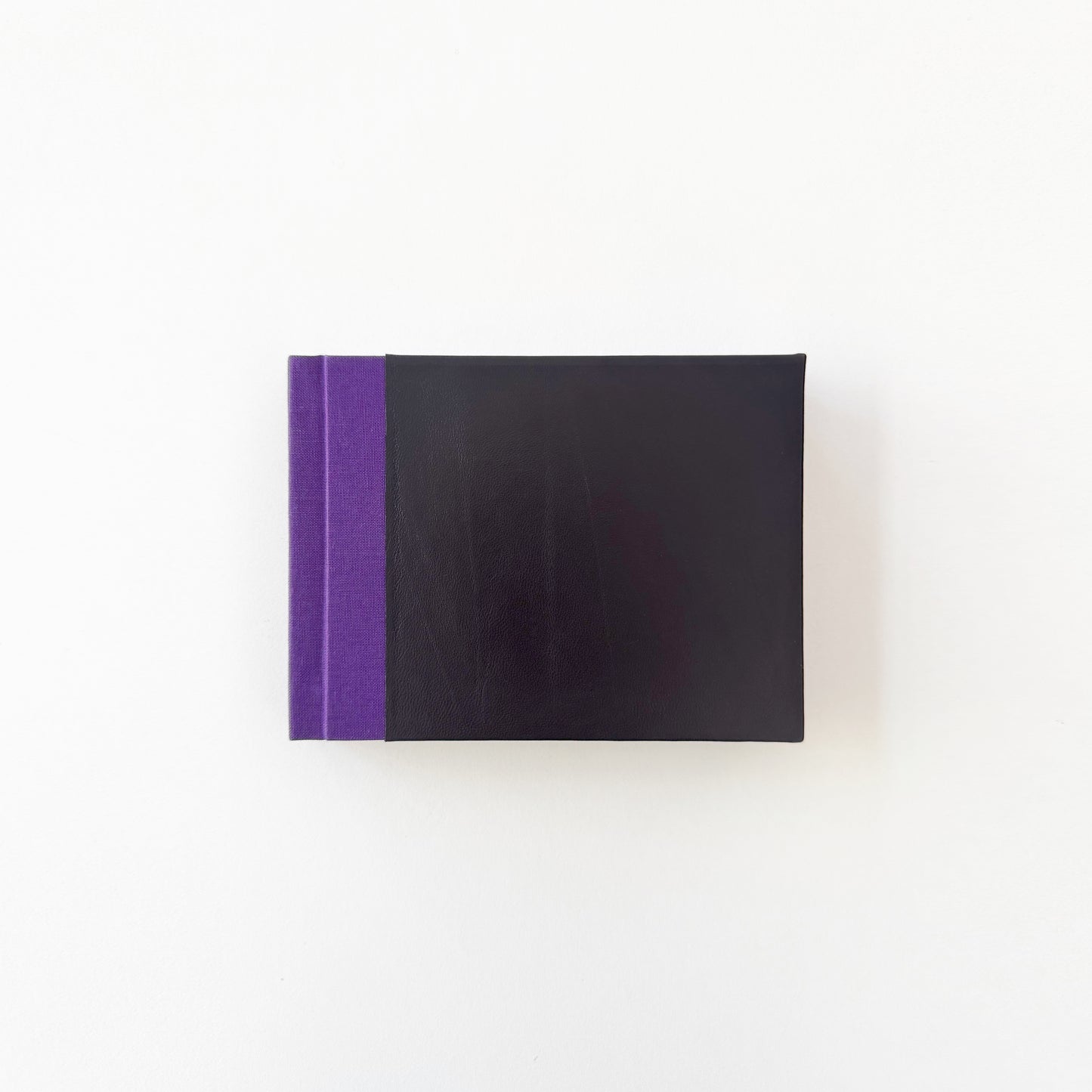 Handmade Sketchbook TYRIAN | 16,5 x 12 cm