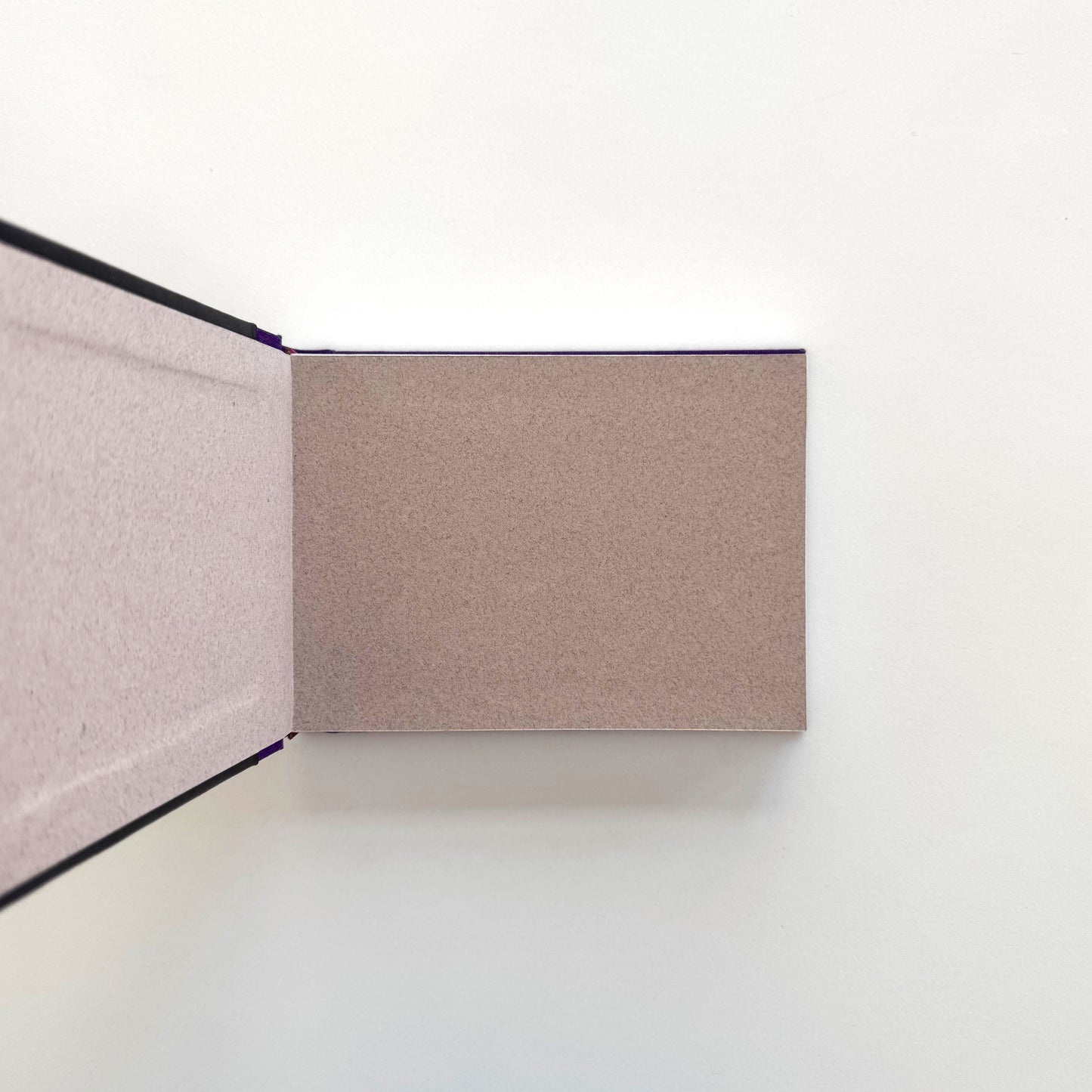 Handmade Sketchbook TYRIAN | 16,5 x 12 cm