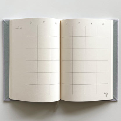 Handbound Weekly Planner (undated), LİLA