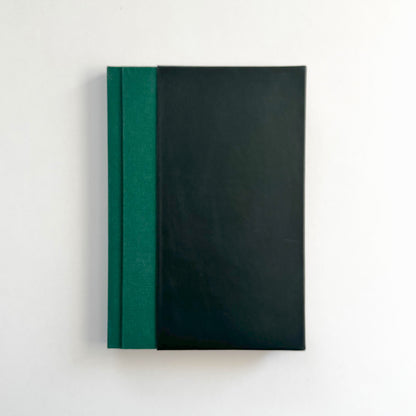 Handmade Leather Notebook No. 45 | 16,5 x 24 cm