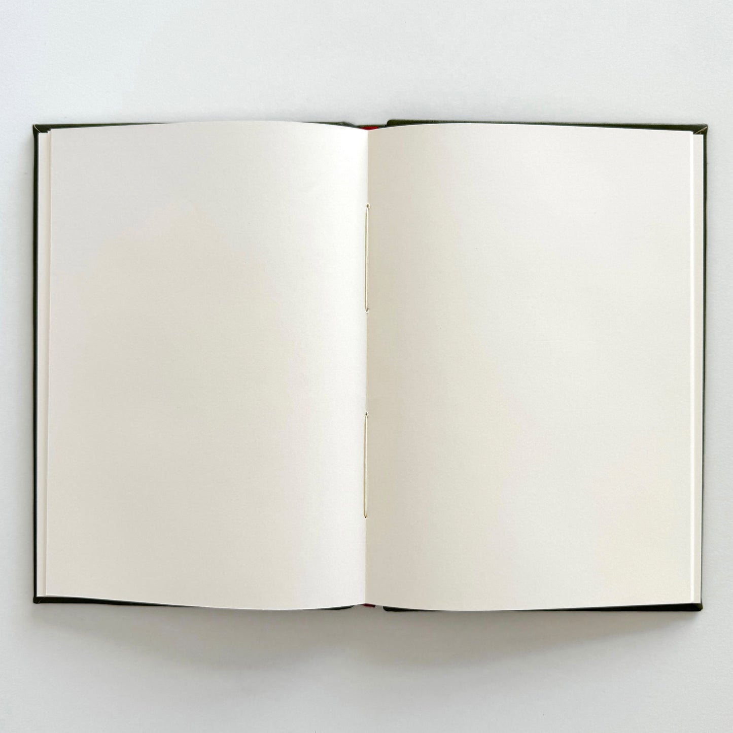 Handmade Leather Notebook No. 3 | 16,5 x 24 cm