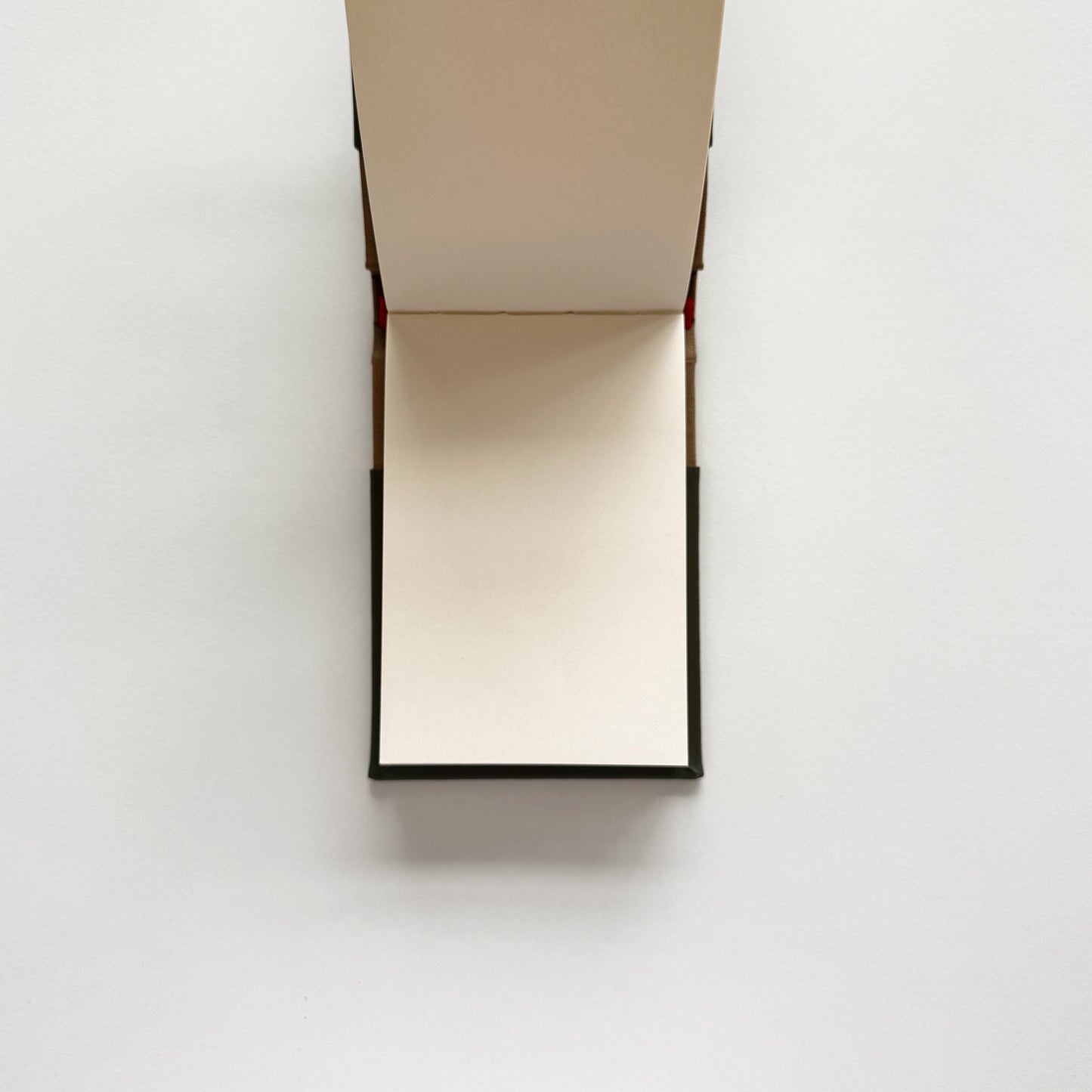 Handmade Leather Notebook No. 21T | 9 x 12,5 cm