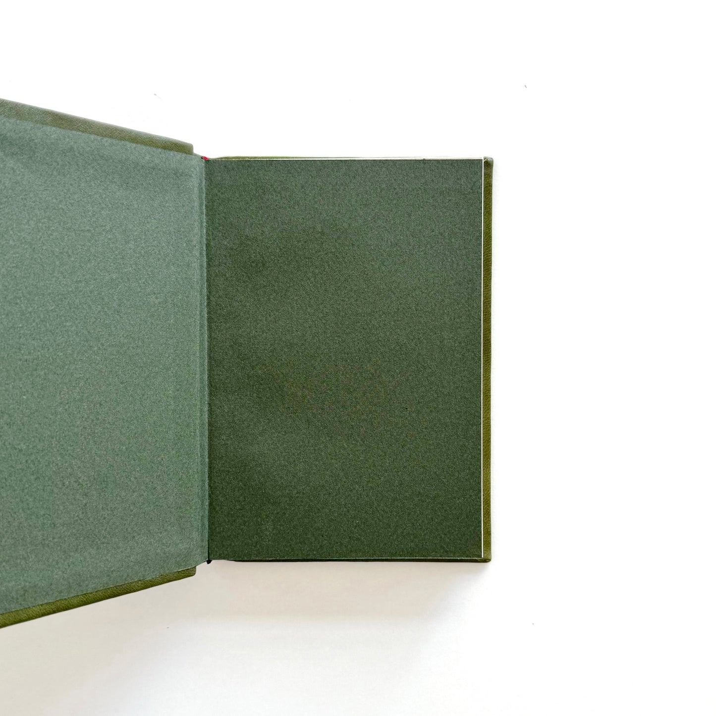 Handmade Leather Notebook No. 3 | 12,5 x 18 cm