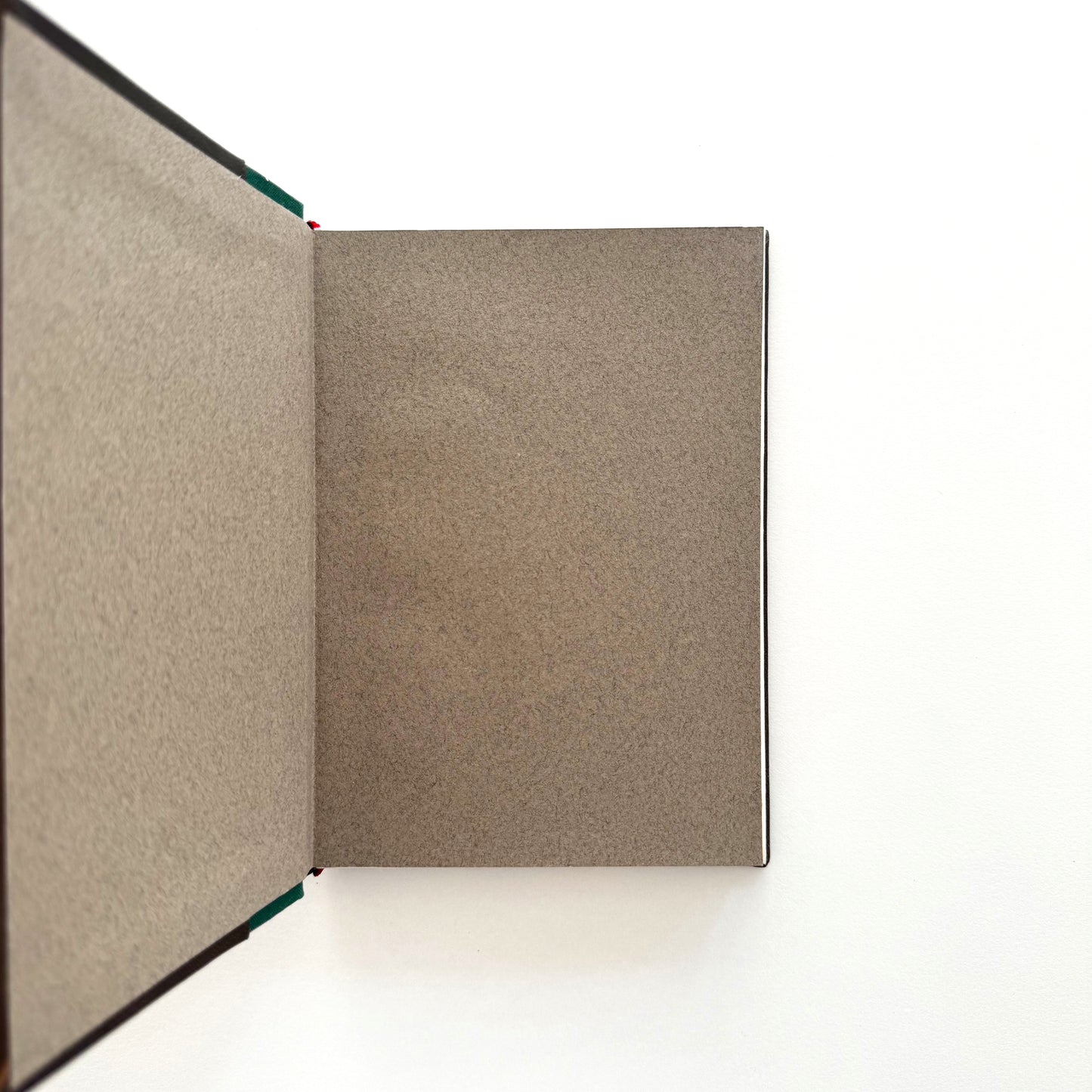 Handmade Leather Notebook No. 6 | 12,5 x 18 cm